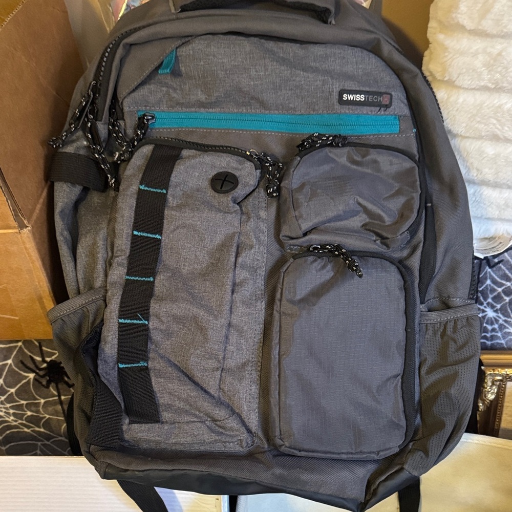 Swiss Tech Charcoal and Teal Backpack